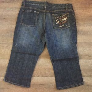 G-unit Capris 16